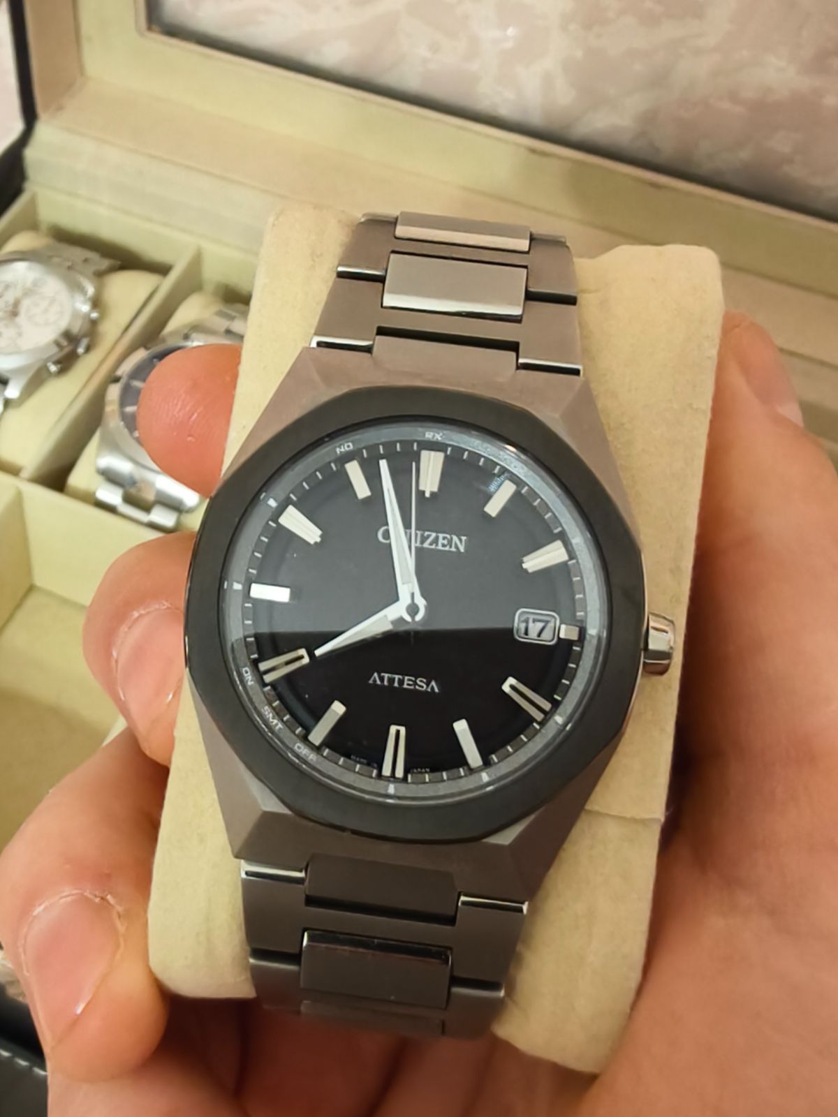 Продам часы citizen 